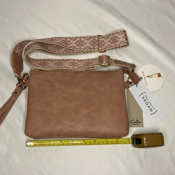 Vegan Leather Crossbody Bag light pink - Picture 7 of 11